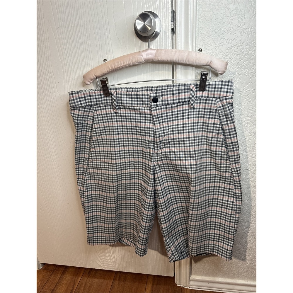 Lululemon Men's Size 38 Kahuna Shorts  Plaid Flat Front Chino EUC